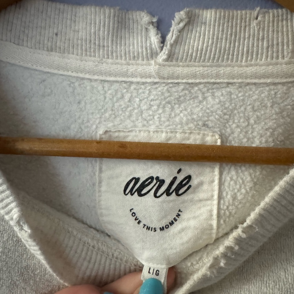 🦋aerie crewneck🦋 - Picture 3 of 3